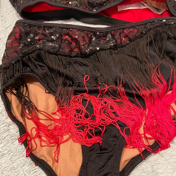 Revolution Tenth House SELENE Leotard – Adult Large Red & Black Dance Costume - Picture 6 of 16